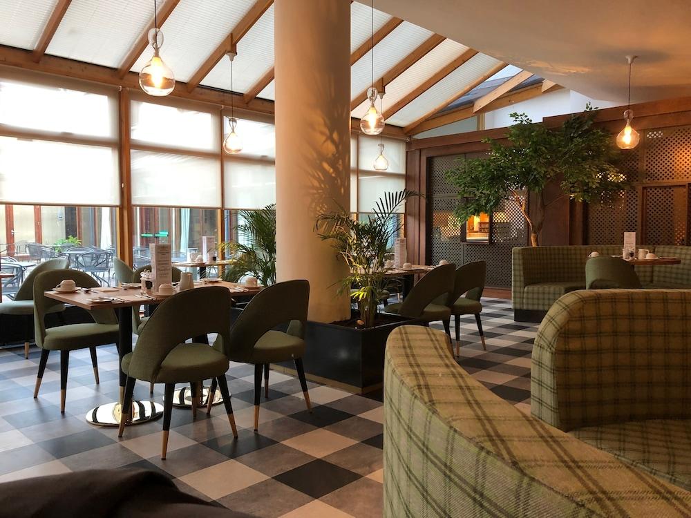 Tullamore Court Hotel Dış mekan fotoğraf